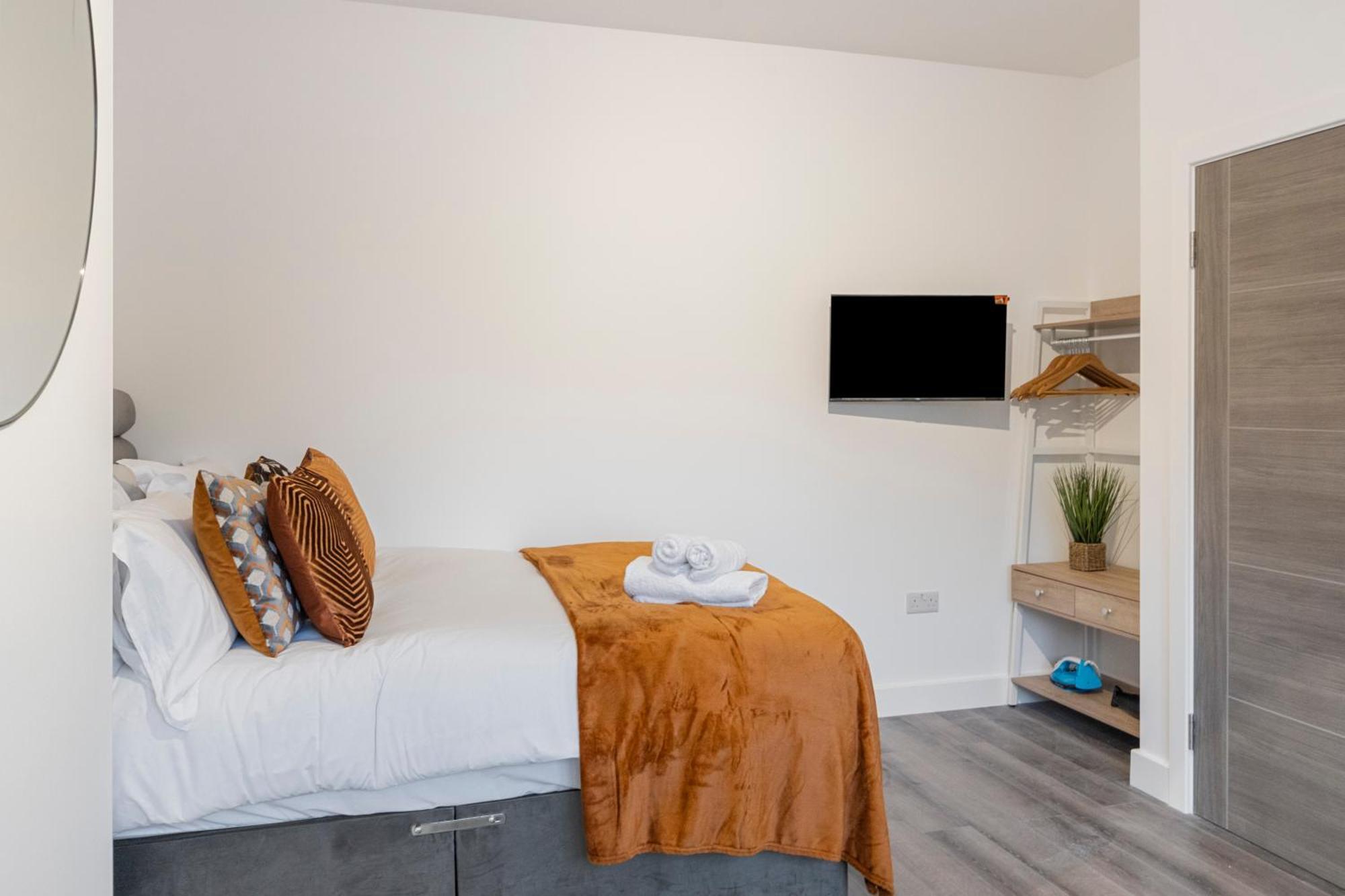 Beautiful-Cosy-King Sized Bed Flat 3 Min Walk To Tube Station Lejlighed London Eksteriør billede